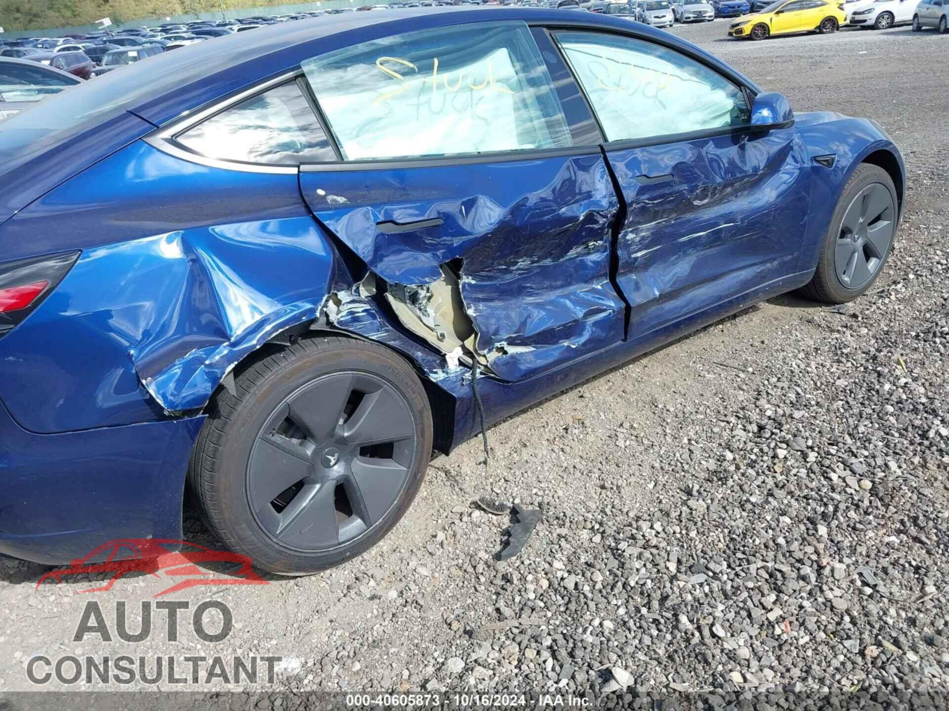 TESLA MODEL 3 2023 - 5YJ3E1EA5PF684867