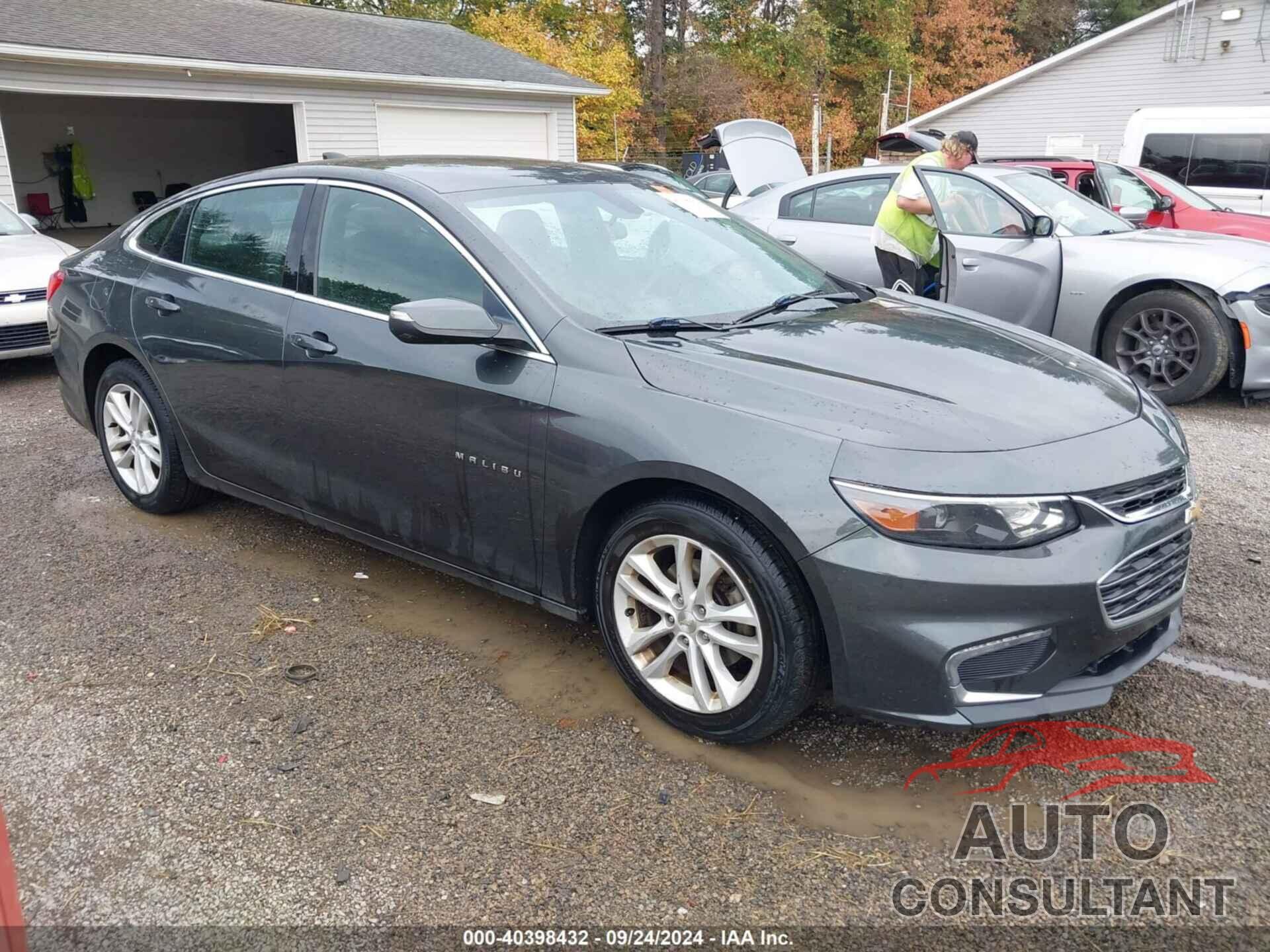CHEVROLET MALIBU 2016 - 1G1ZE5ST8GF266394