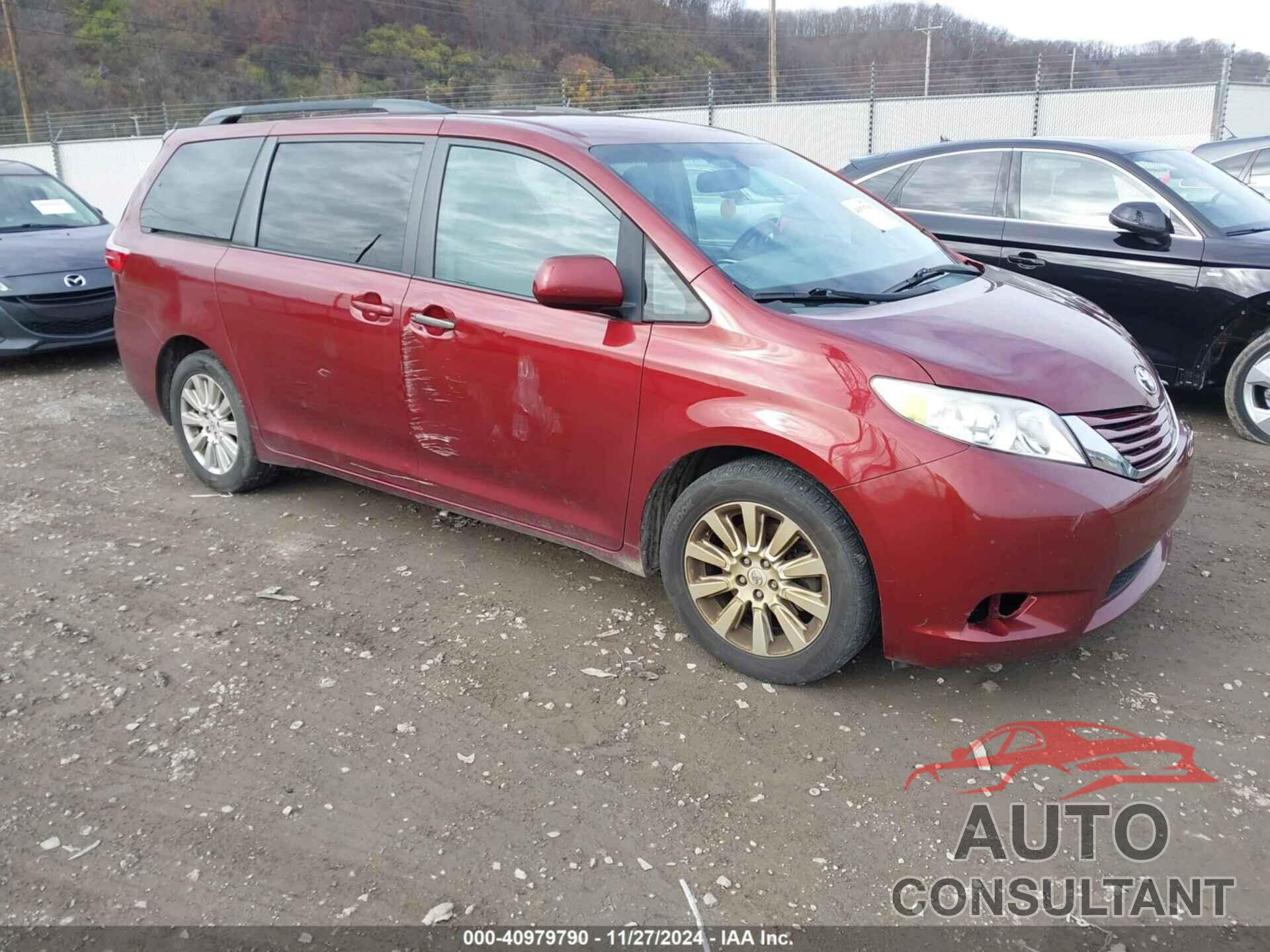 TOYOTA SIENNA 2015 - 5TDJK3DC0FS097288