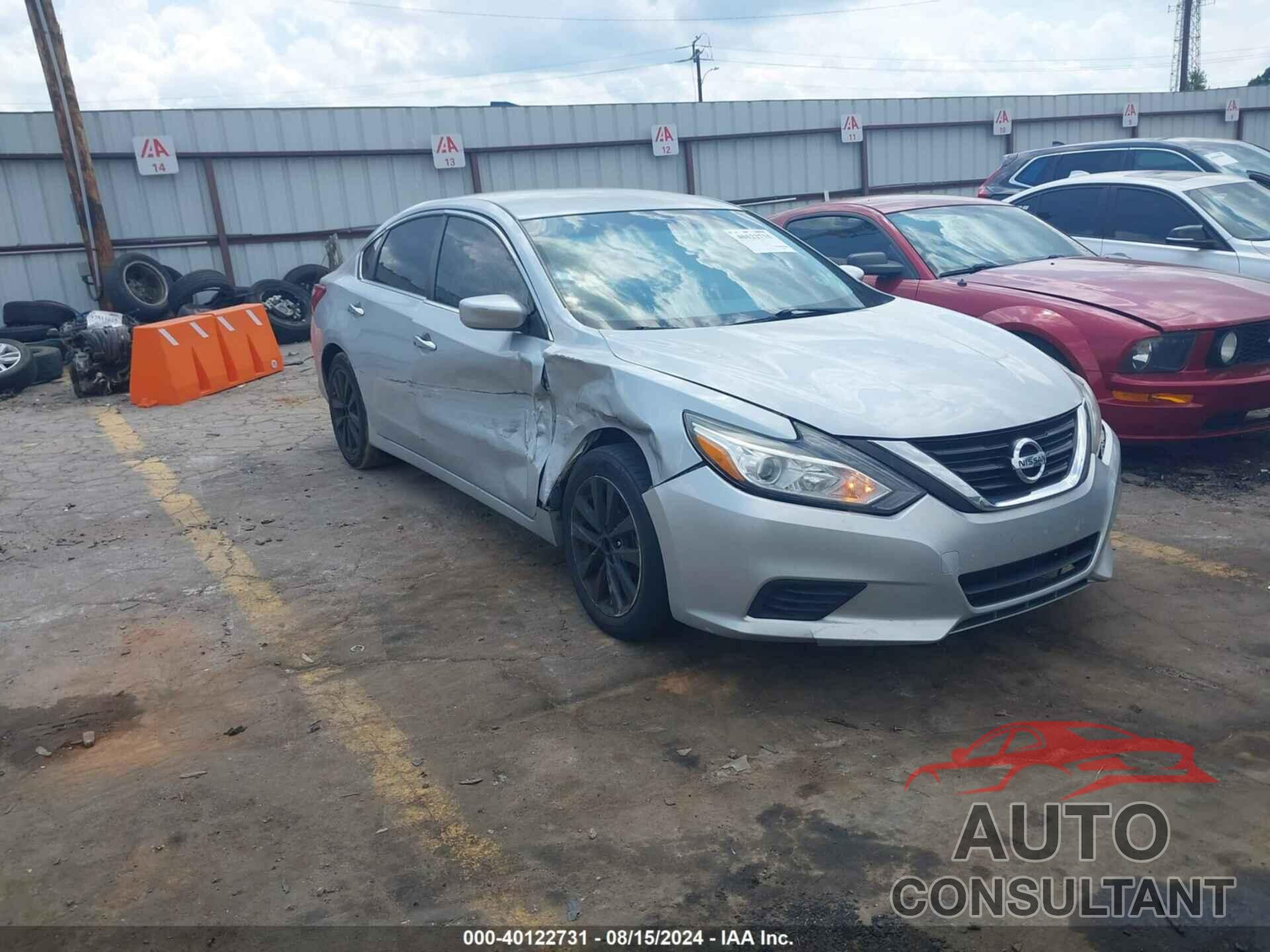 NISSAN ALTIMA 2017 - 1N4AL3AP2HN365776