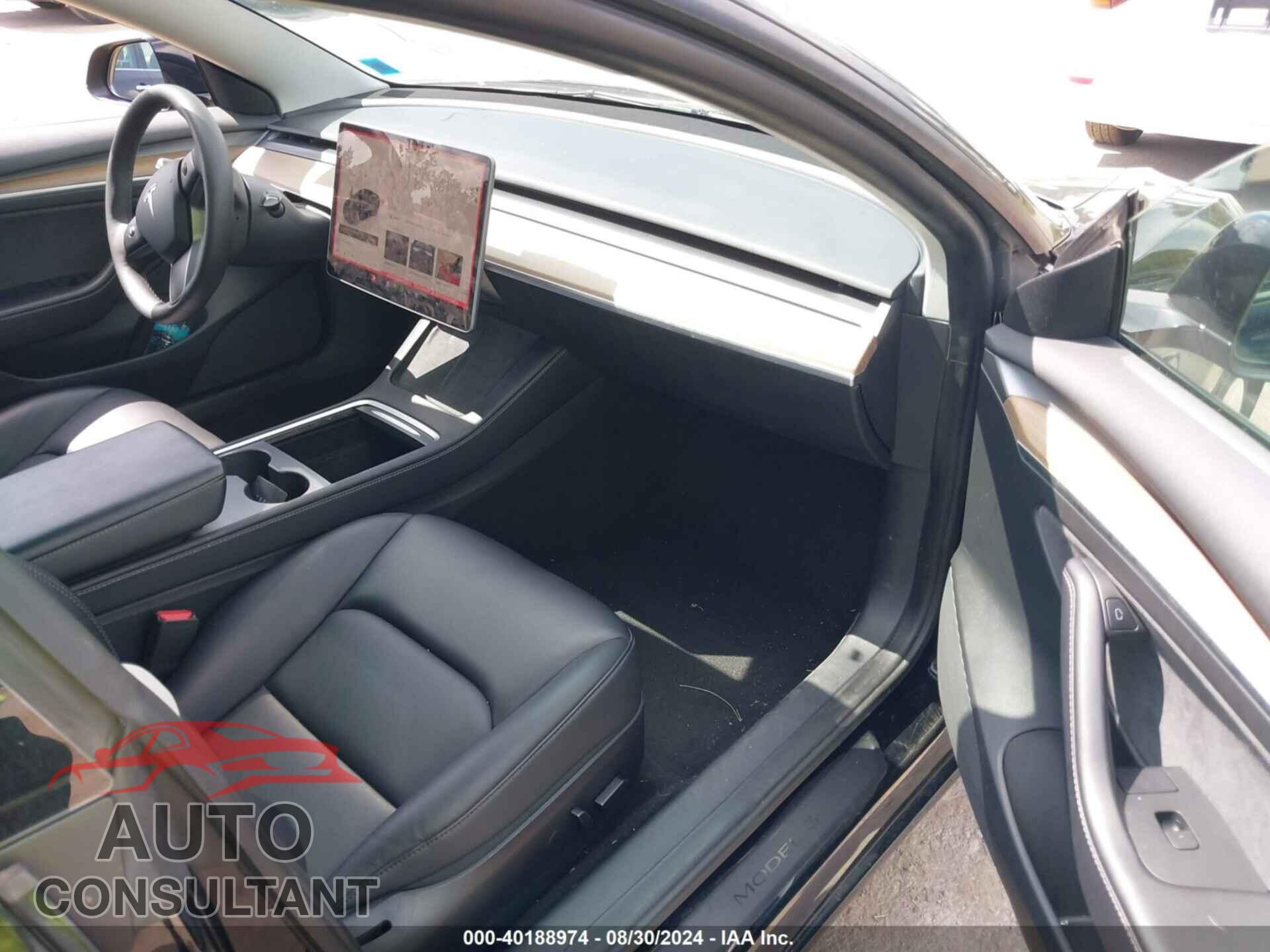 TESLA MODEL 3 2022 - 5YJ3E1EA2NF290000