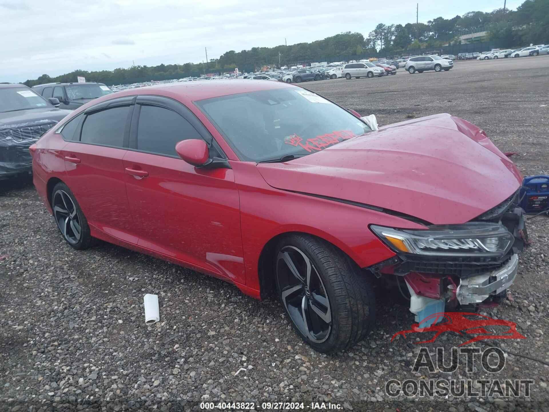 HONDA ACCORD 2018 - 1HGCV1F33JA240226