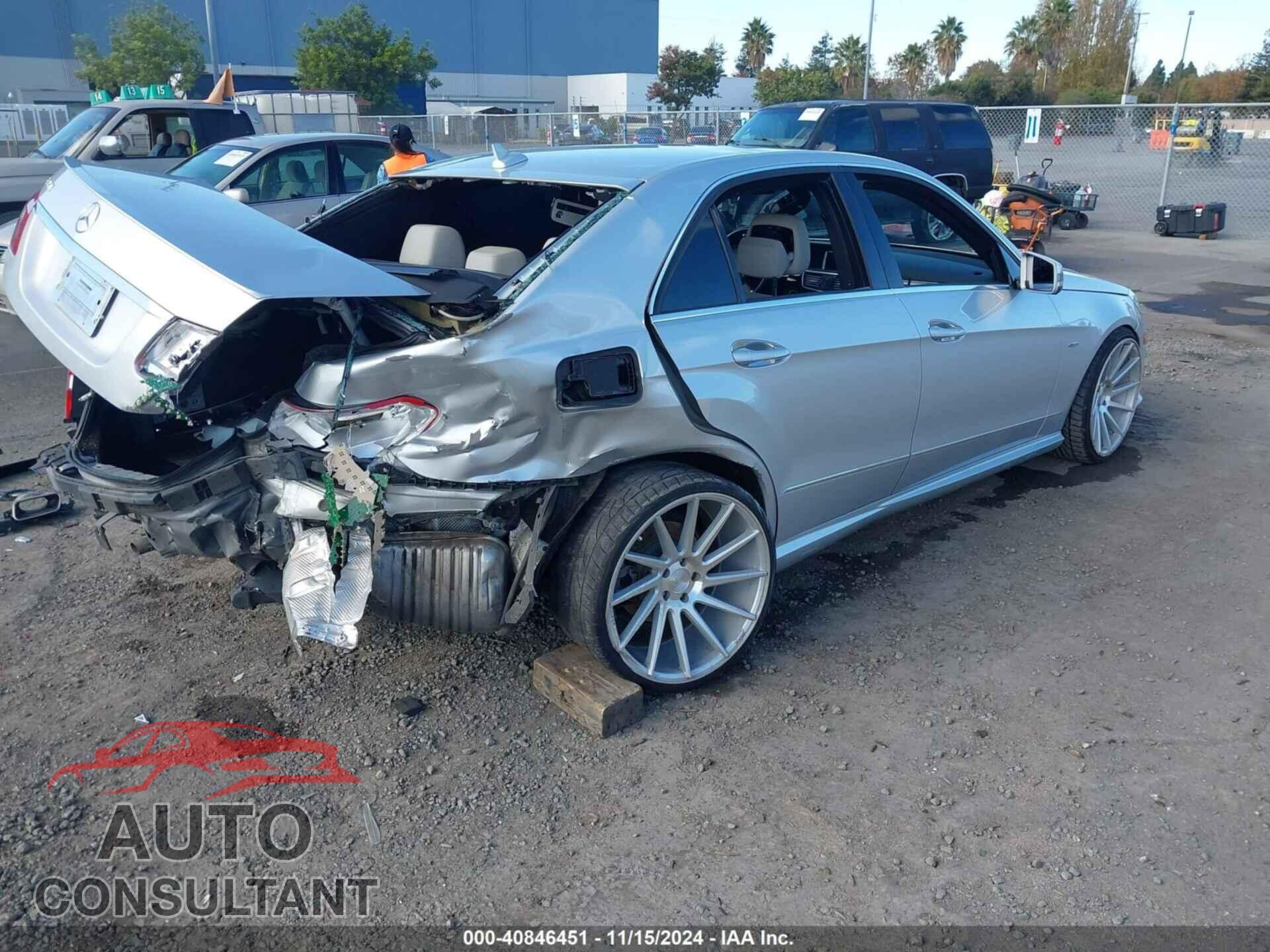 MERCEDES-BENZ E 350 2012 - WDDHF5KB1CA534559