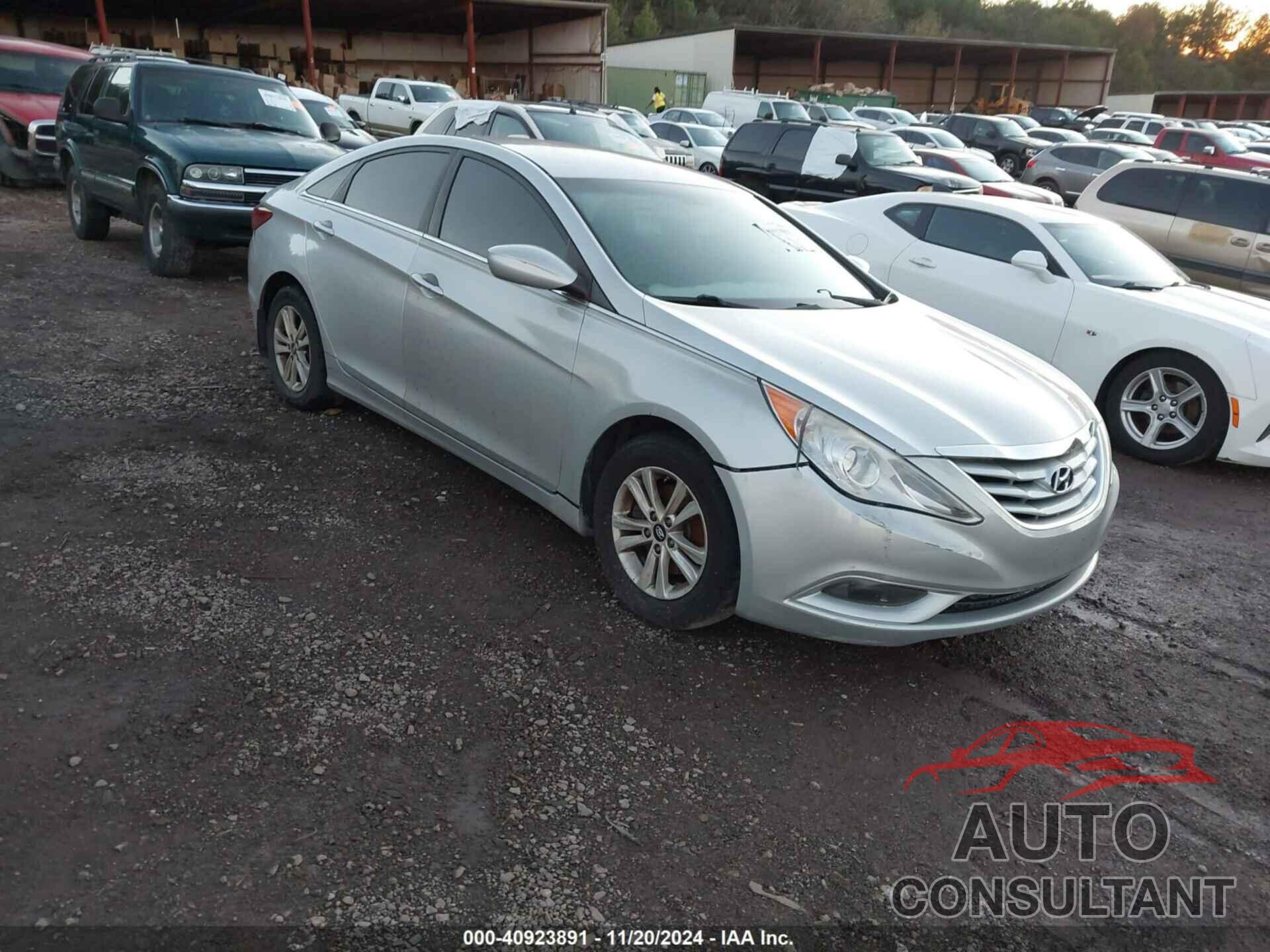 HYUNDAI SONATA 2013 - 5NPEB4ACXDH744200