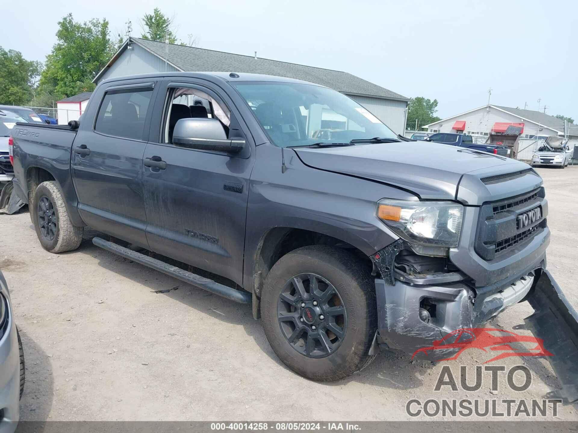 TOYOTA TUNDRA 2016 - 5TFDW5F18GX521000