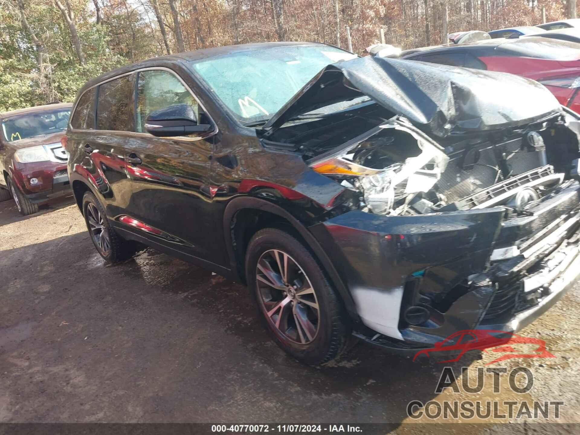 TOYOTA HIGHLANDER 2019 - 5TDZARFH6KS057017