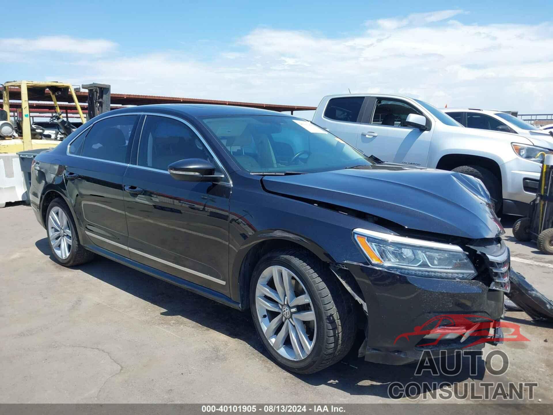 VOLKSWAGEN PASSAT 2017 - 1VWGT7A35HC021781