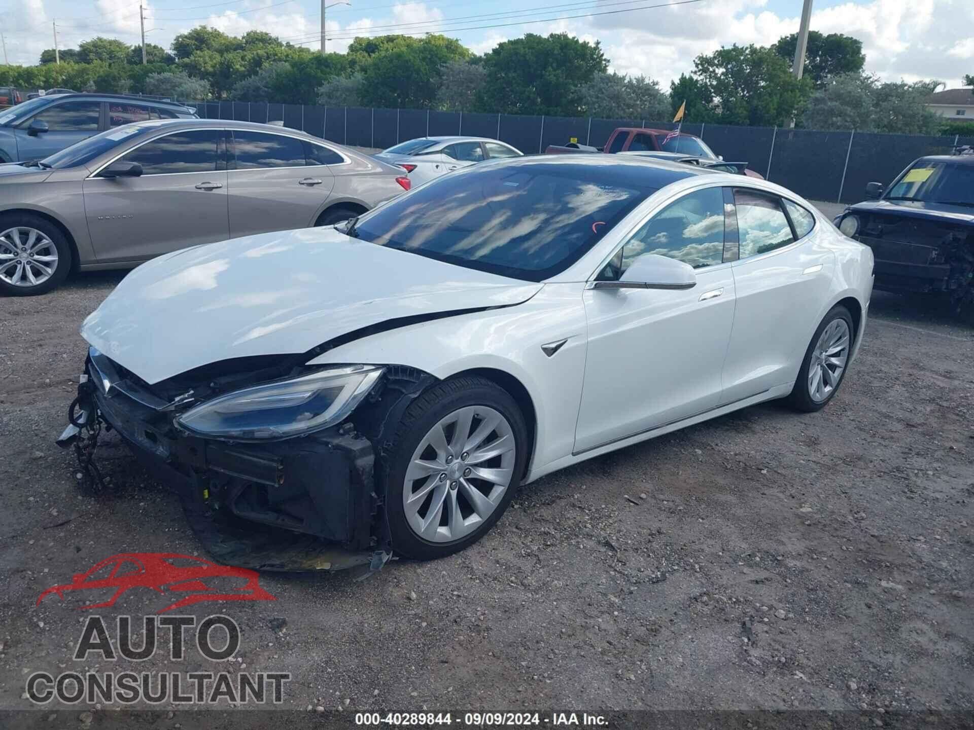 TESLA MODEL S 2017 - 5YJSA1E10HF198878