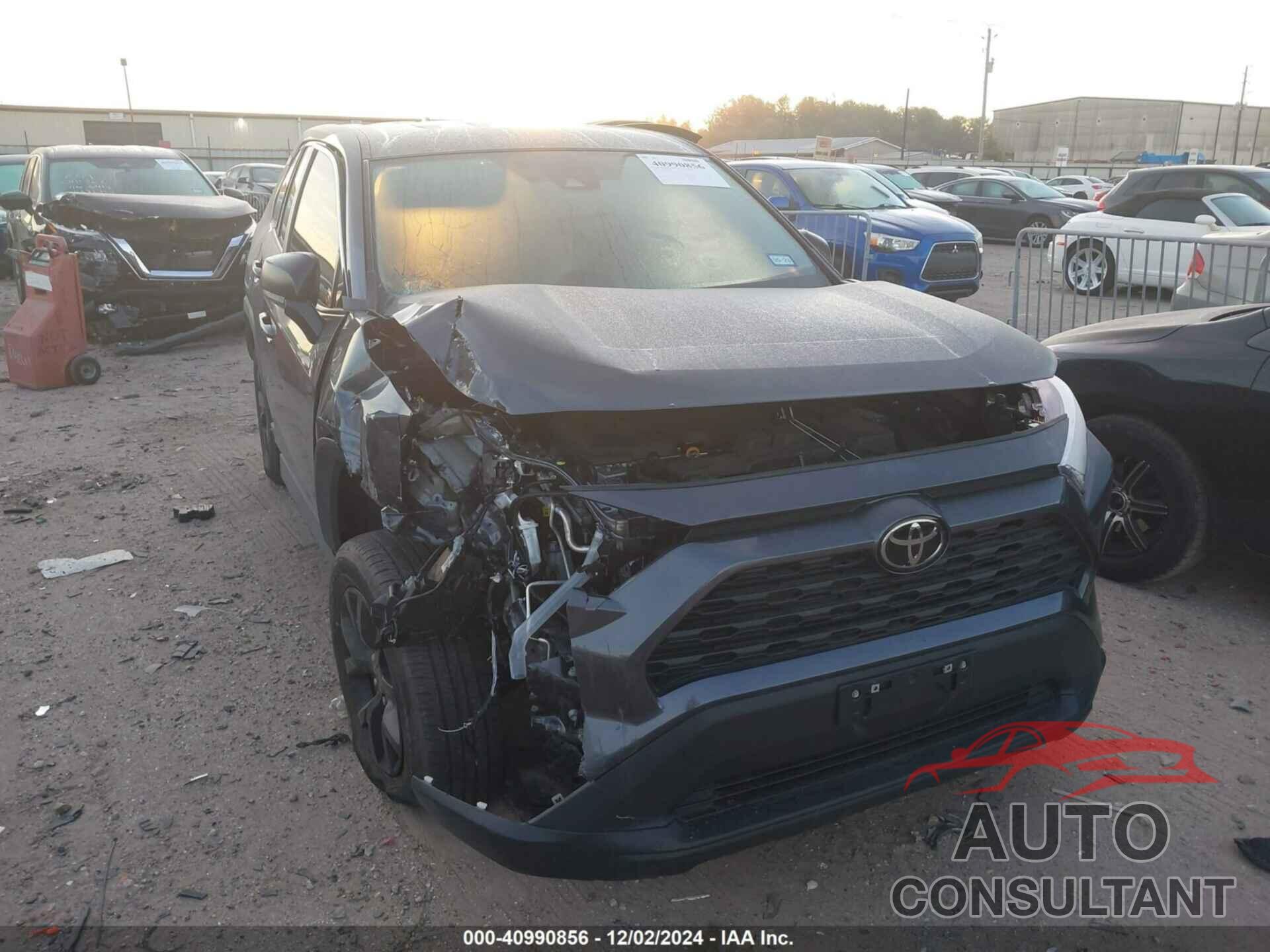 TOYOTA RAV4 2024 - 2T3H1RFV1RC284305