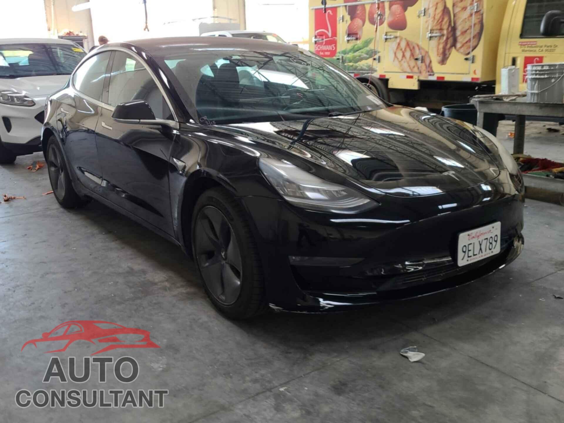 TESLA MODEL 3 2019 - 5YJ3E1EB6KF193385