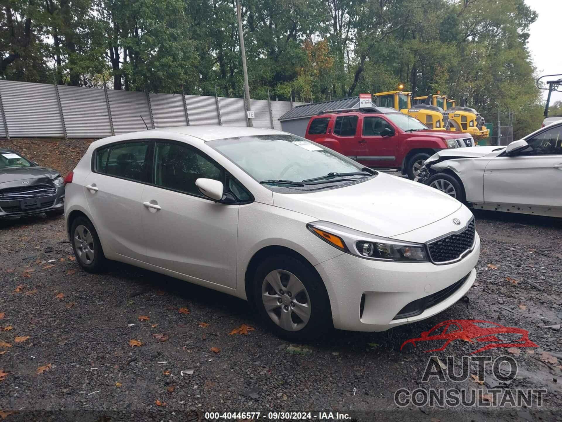 KIA FORTE 2018 - KNAFK5A80J5774112