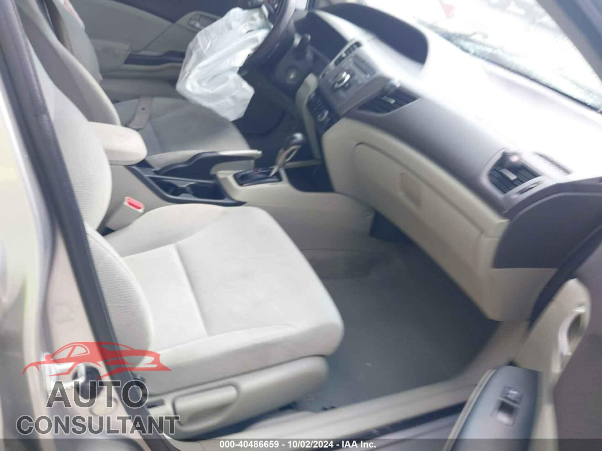 HONDA CIVIC 2012 - 2HGFB2F56CH311999
