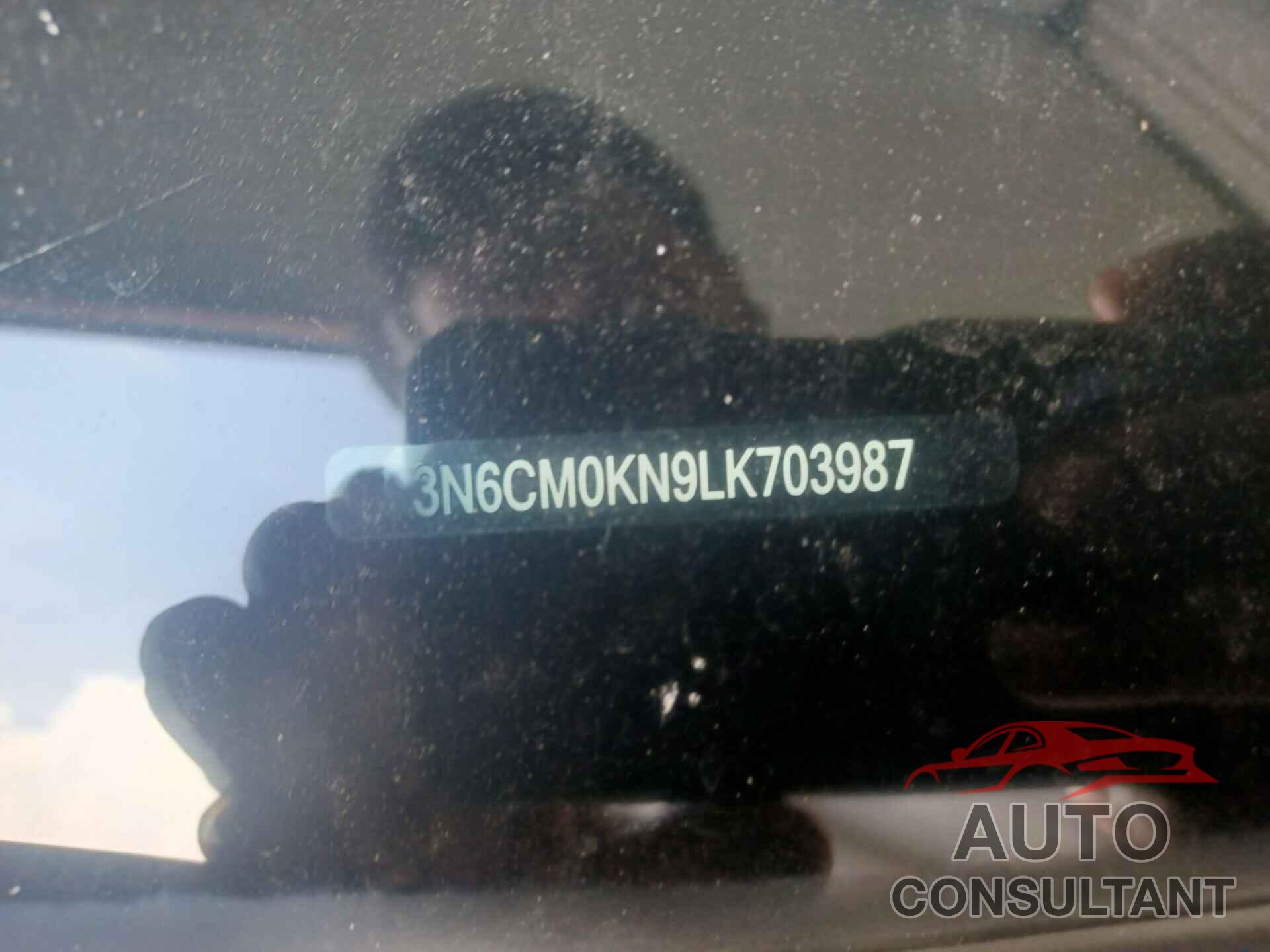NISSAN NV200 2020 - 3N6CM0KN9LK703987