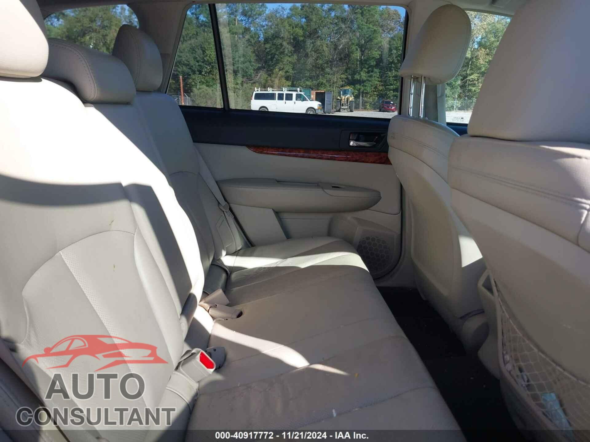 SUBARU OUTBACK 2011 - 4S4BRBLC8B3420330