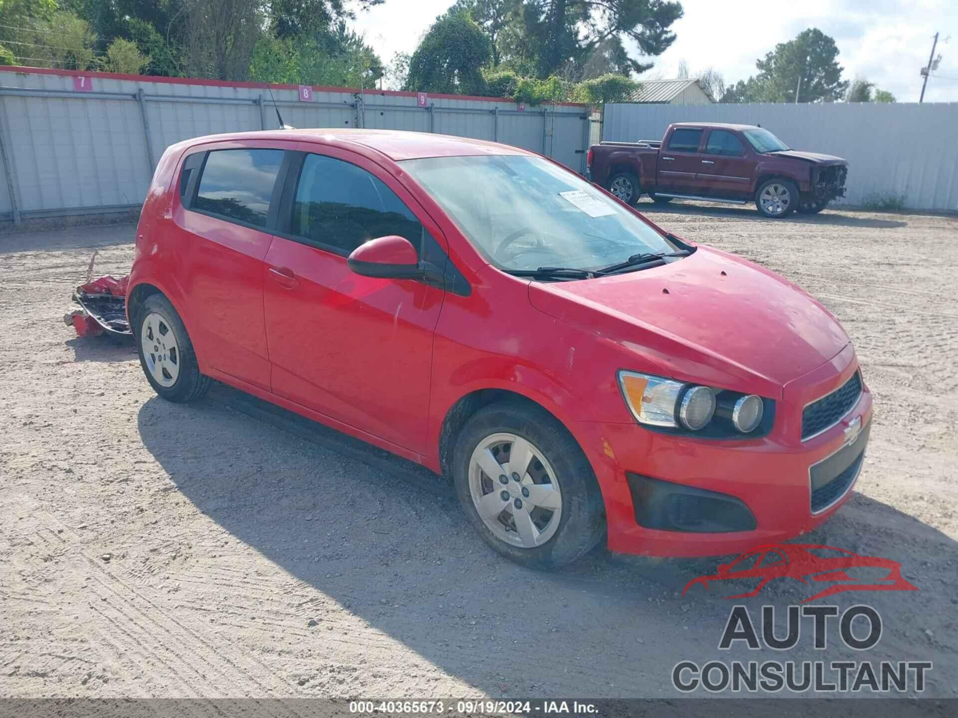 CHEVROLET SONIC 2014 - 1G1JA6SH6E4175840