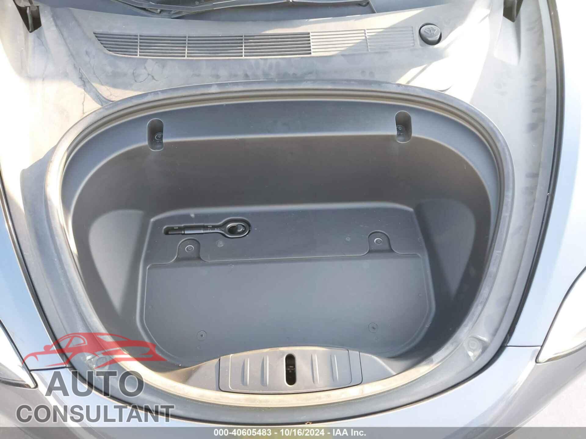 TESLA MODEL 3 2020 - 5YJ3E1EA0LF643928