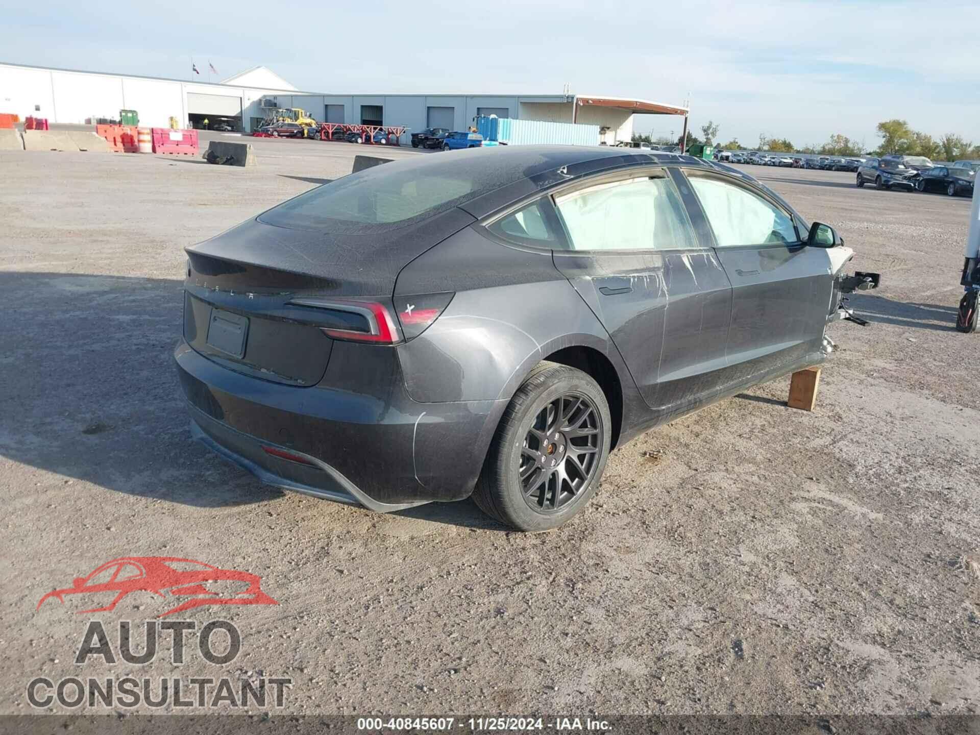 TESLA MODEL 3 2024 - 5YJ3E1EA2RF731288