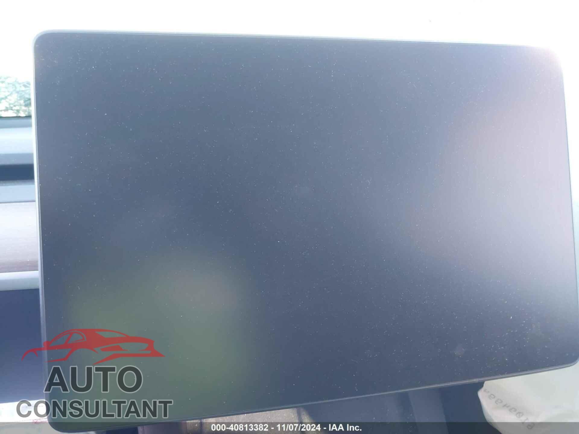 TESLA MODEL Y 2023 - 7SAYGDEEXPA126856