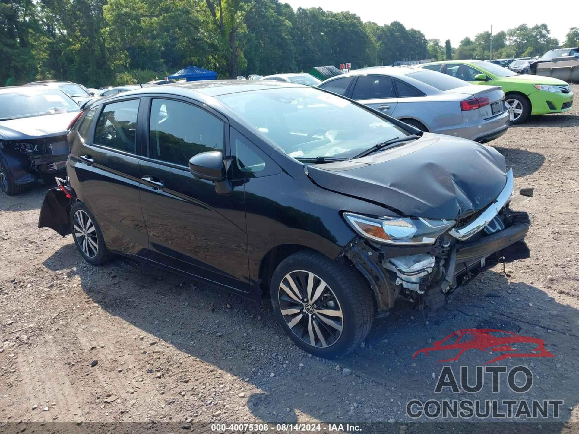 HONDA FIT 2018 - 3HGGK5H82JM704202