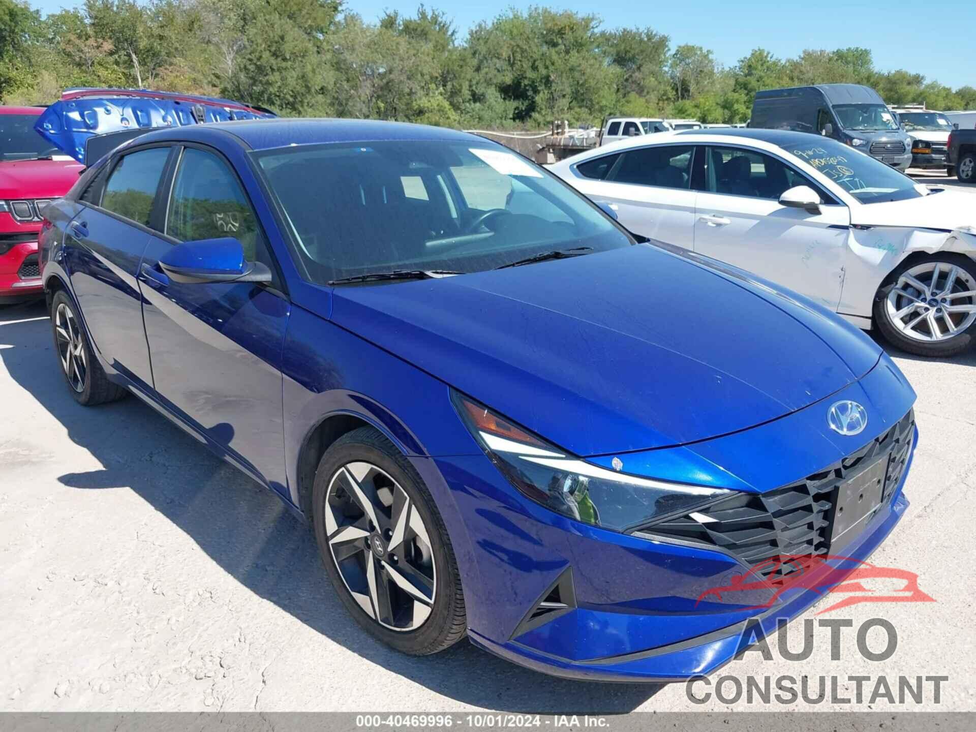 HYUNDAI ELANTRA 2023 - KMHLS4AG3PU483038