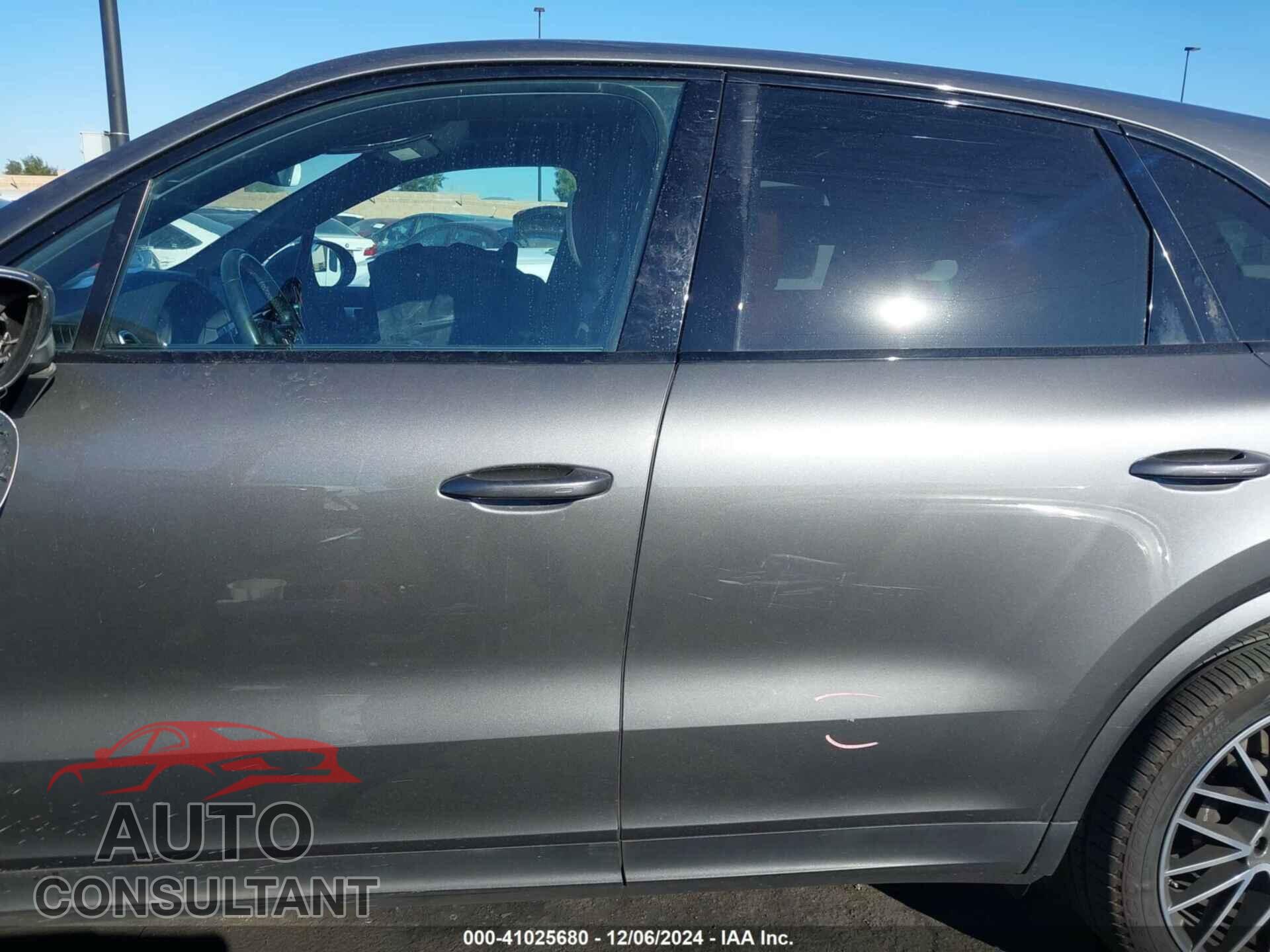 PORSCHE CAYENNE 2019 - WP1AA2AY7KDA14182