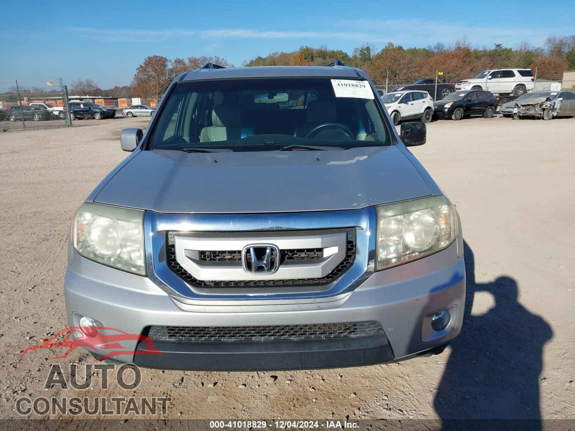 HONDA PILOT 2011 - 5FNYF3H55BB037777