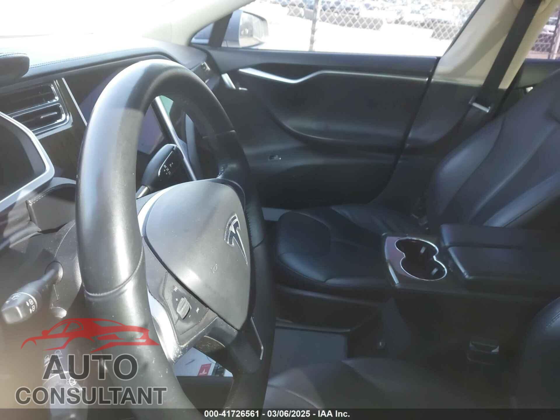 TESLA MODEL S 2013 - 5YJSA1CNXDFP05737