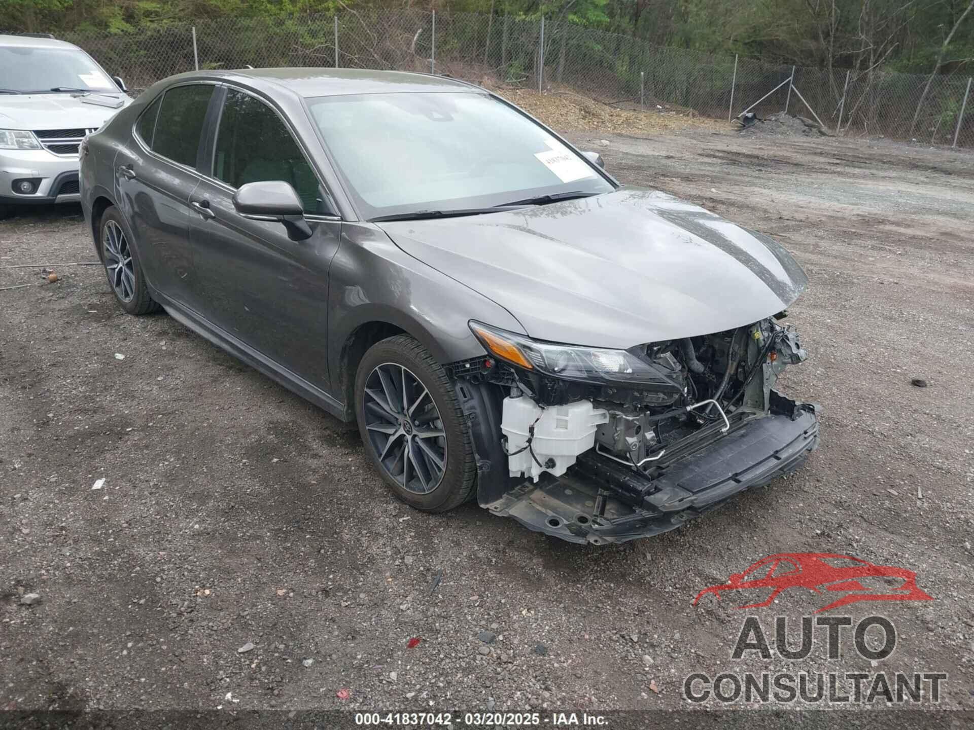 TOYOTA CAMRY 2024 - 4T1T11AK7RU841802