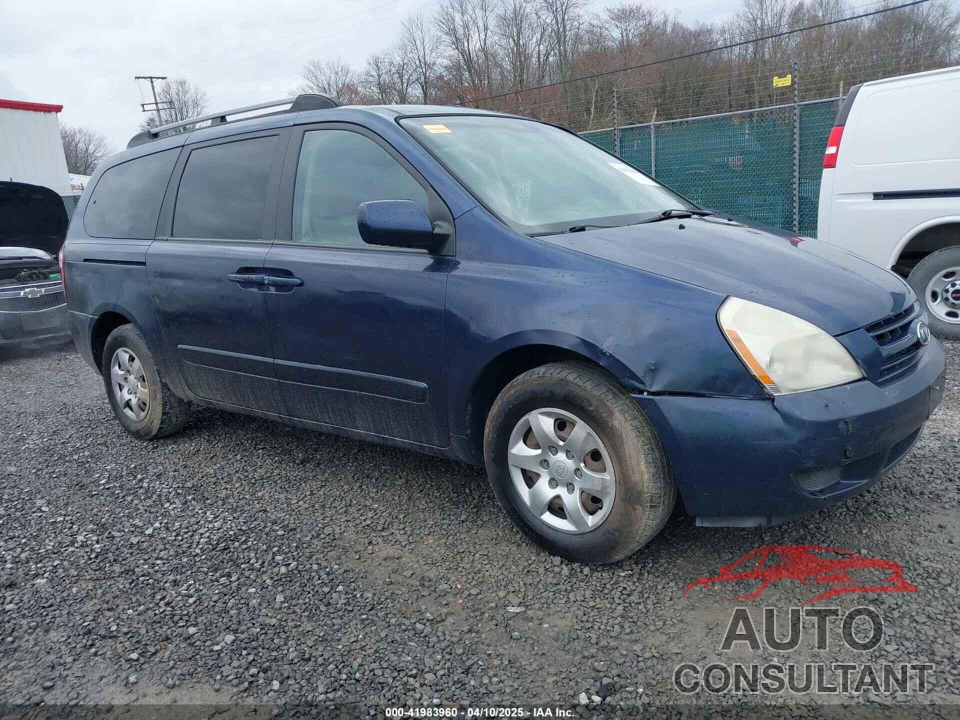 KIA SEDONA 2009 - KNDMB233696278019