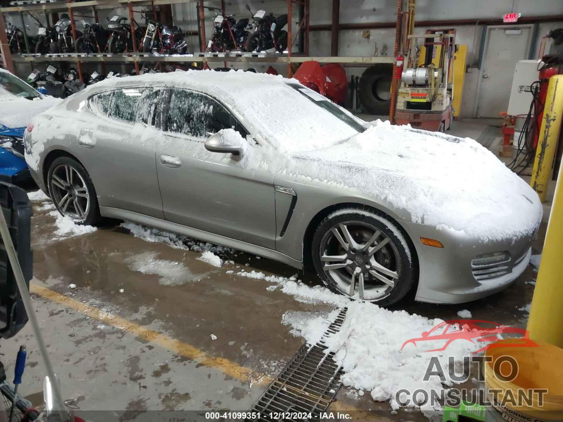 PORSCHE PANAMERA 2011 - WP0AA2A72BL020499