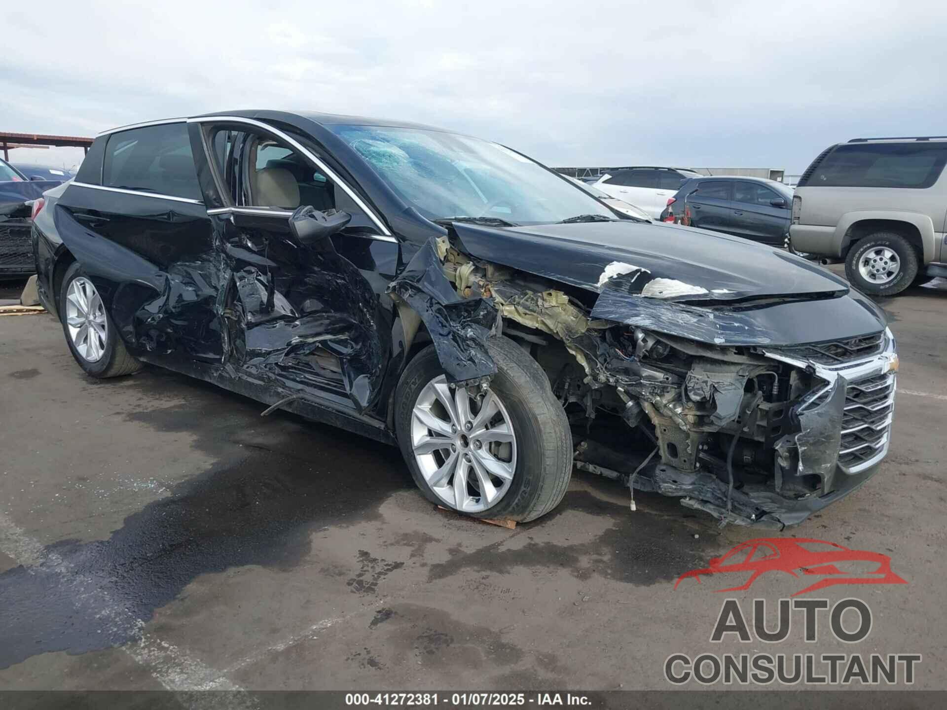CHEVROLET MALIBU 2019 - 1G1ZD5ST7KF204559