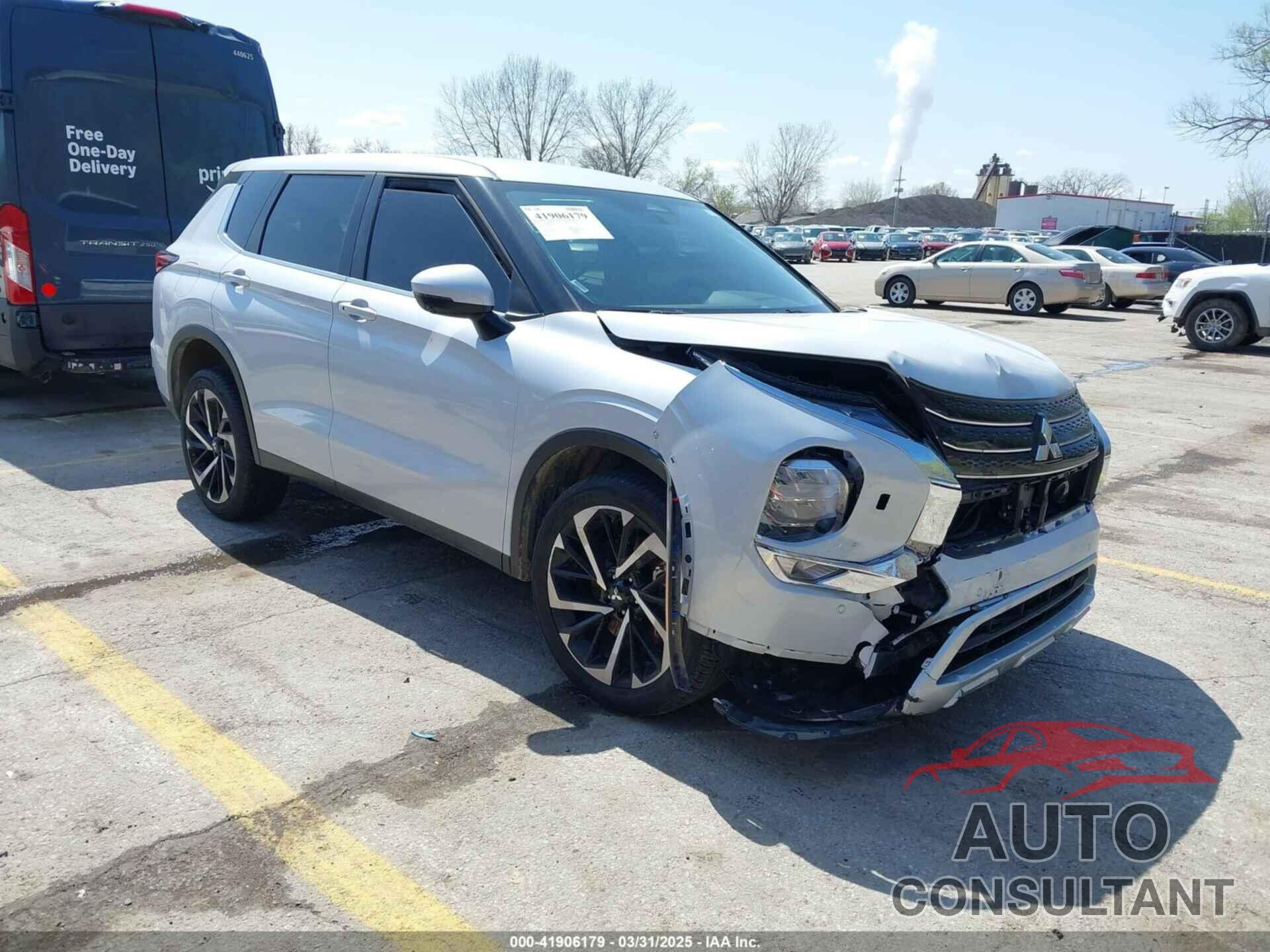 MITSUBISHI OUTLANDER 2024 - JA4J4VA88RZ085652