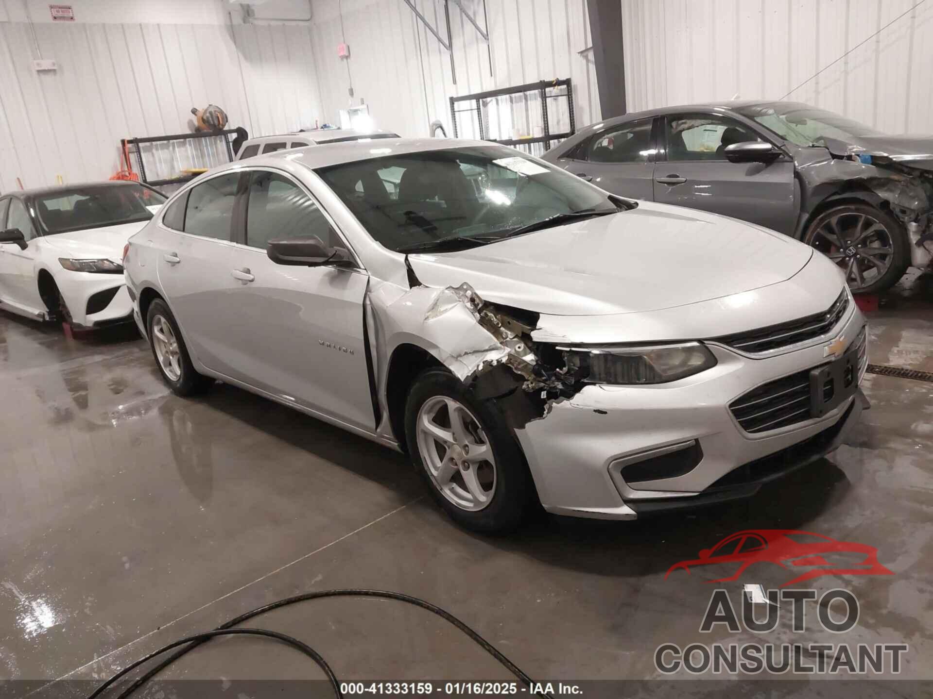 CHEVROLET MALIBU 2017 - 1G1ZB5ST3HF138865