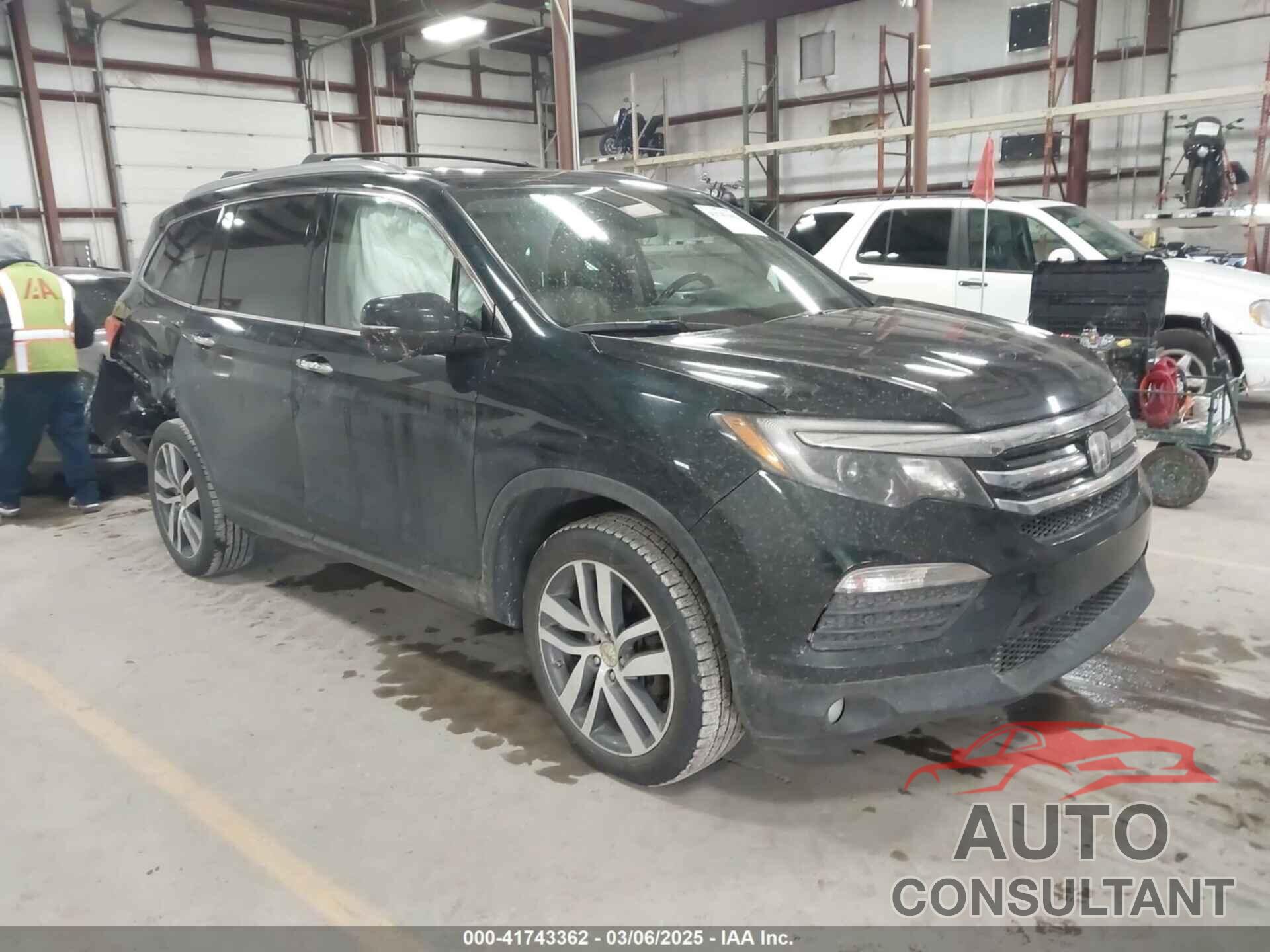 HONDA PILOT 2016 - 5FNYF6H94GB059443