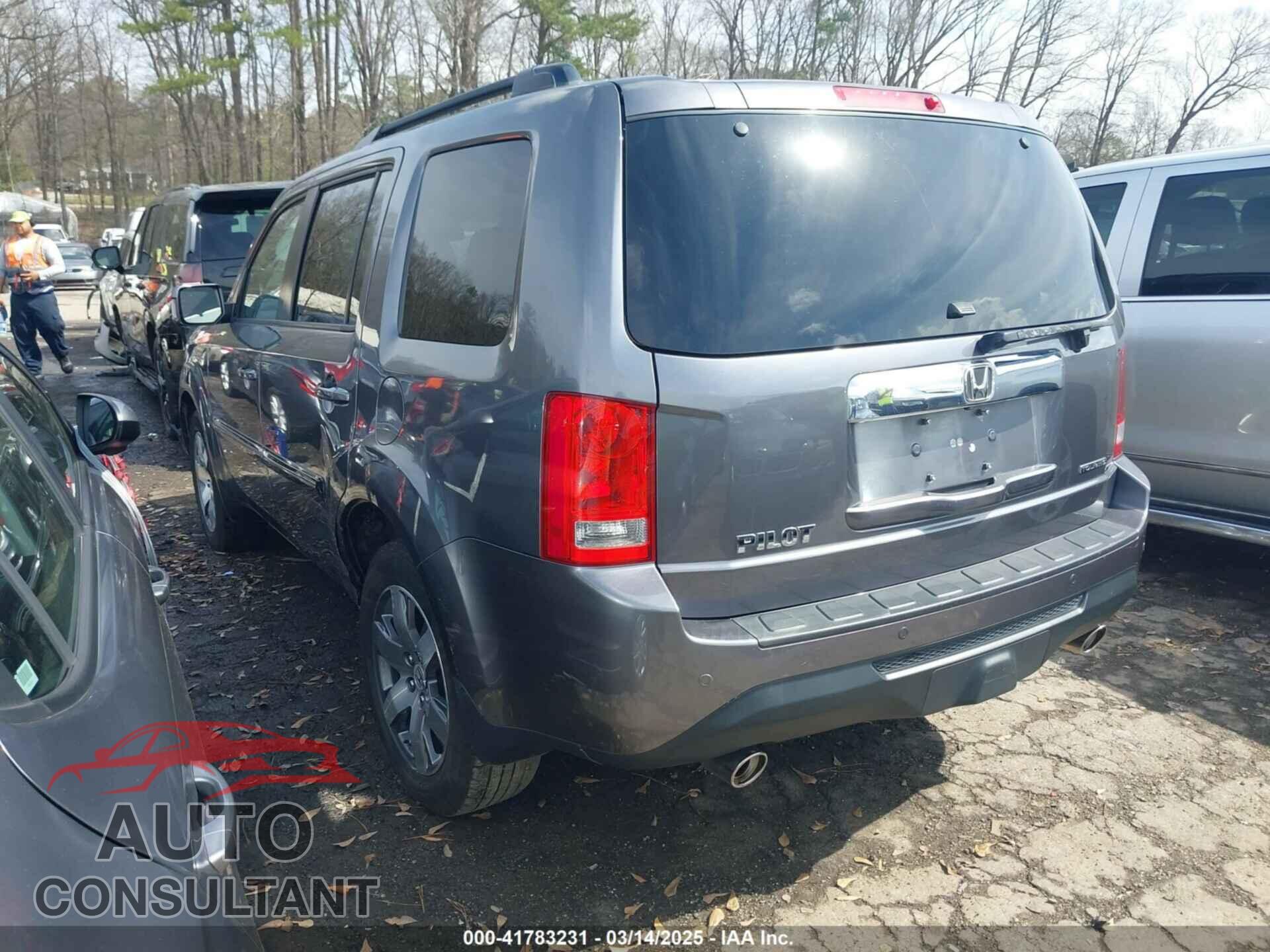 HONDA PILOT 2014 - 5FNYF3H93EB021908