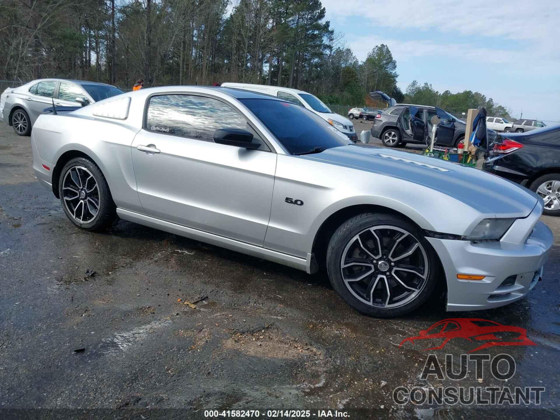 FORD MUSTANG 2014 - 1ZVBP8CF4E5240775