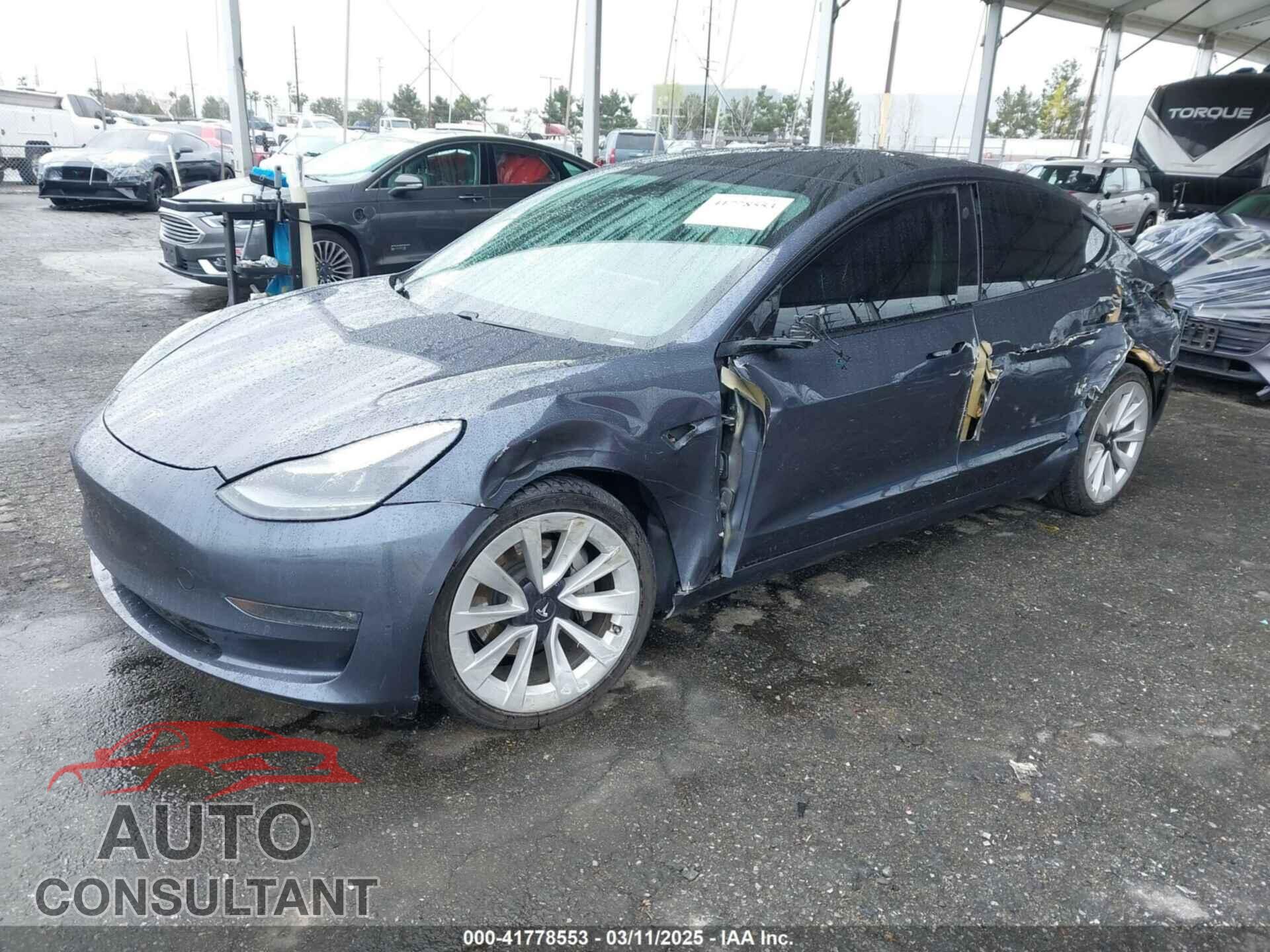 TESLA MODEL 3 2021 - 5YJ3E1EB8MF936695