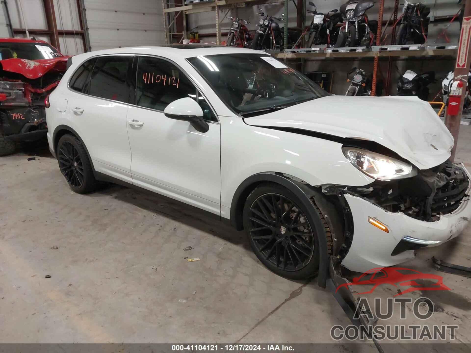 PORSCHE CAYENNE 2018 - WP1AB2A2XJLA60828