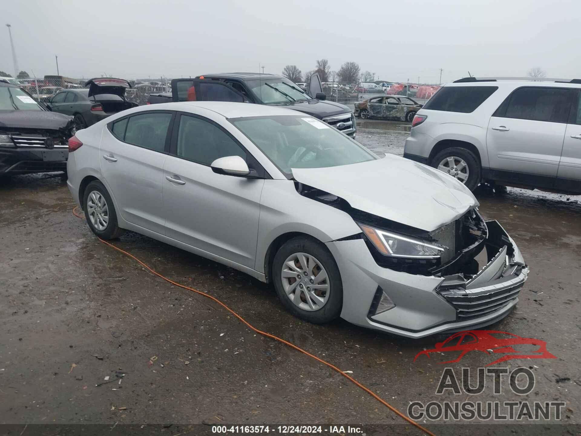 HYUNDAI ELANTRA 2019 - 5NPD74LF2KH473201