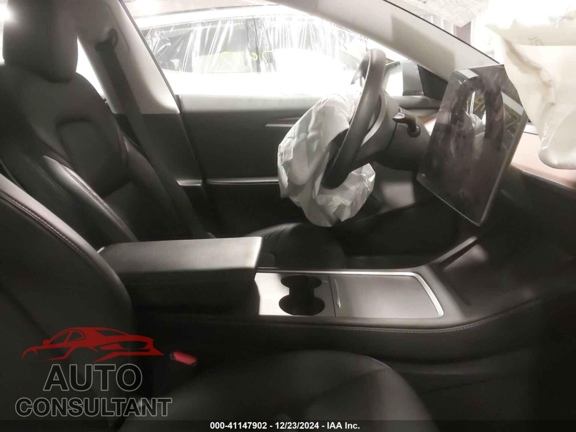 TESLA MODEL 3 2023 - 5YJ3E1EA4PF404856