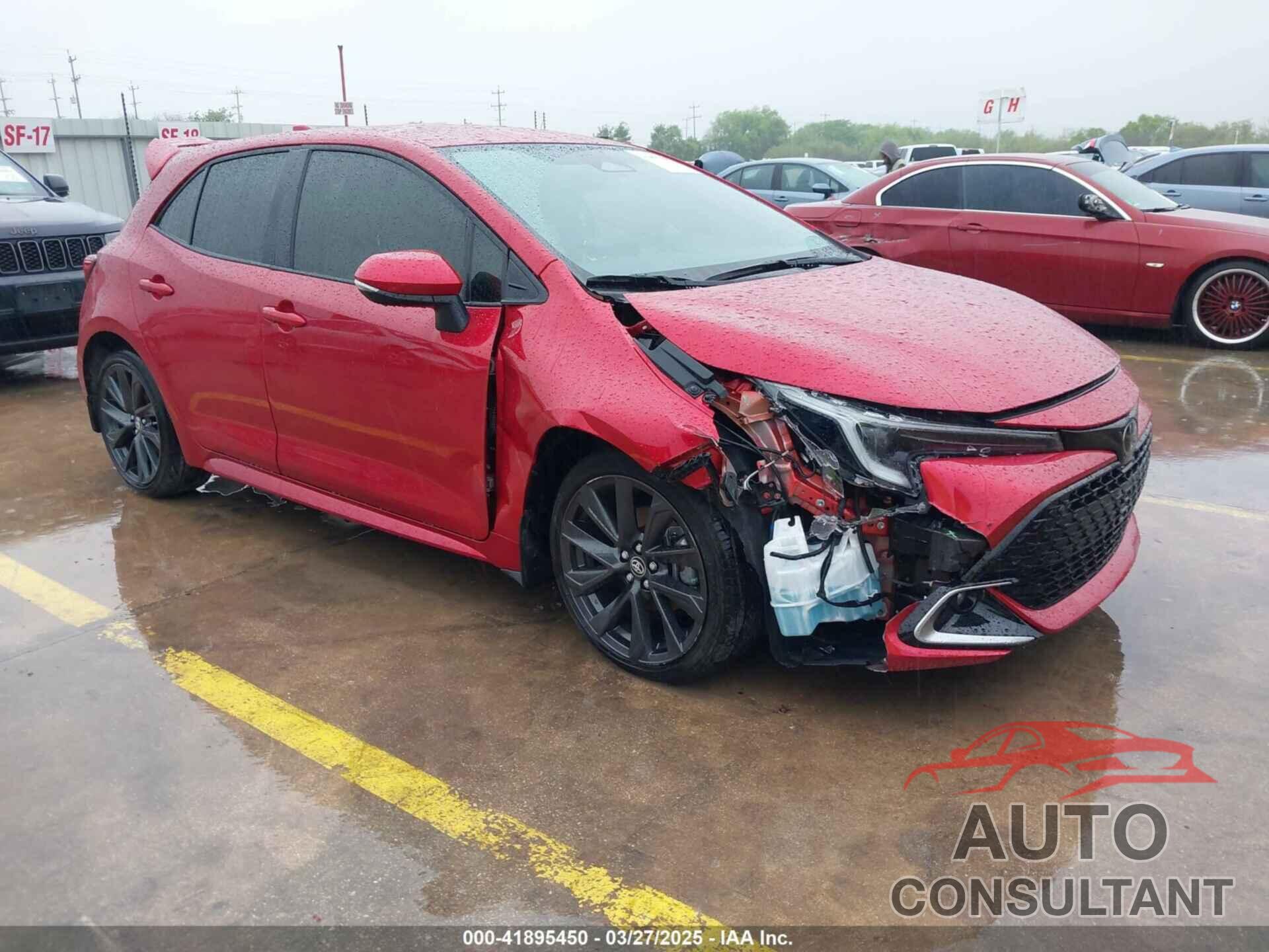TOYOTA COROLLA 2023 - JTNC4MBE9P3204611