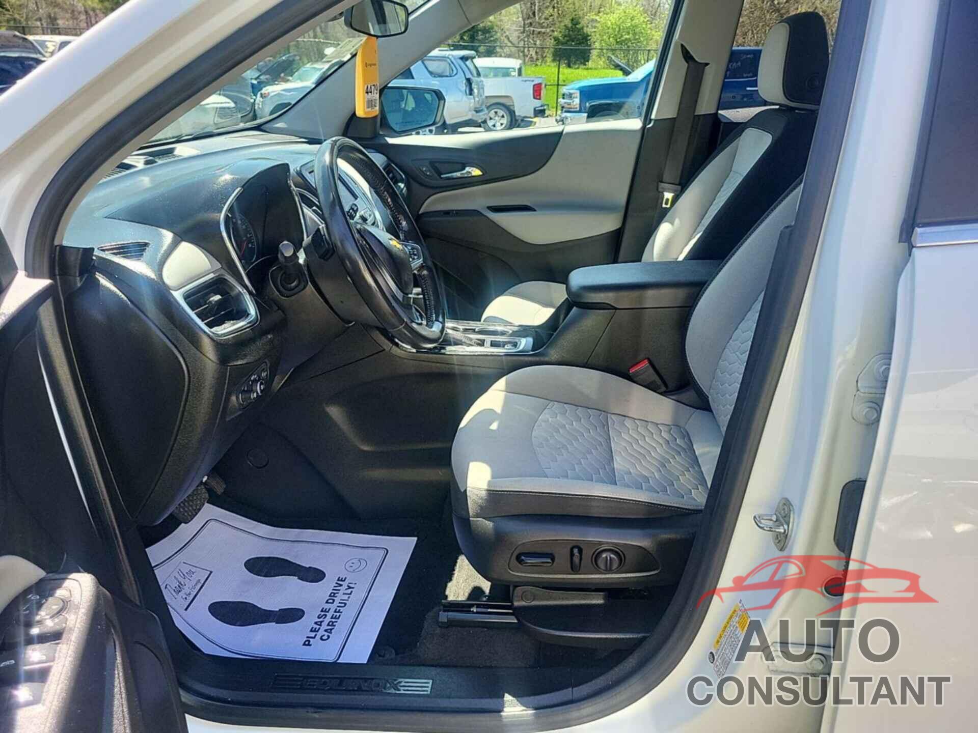 CHEVROLET EQUINOX 2021 - 2GNAXJEV1M6104060