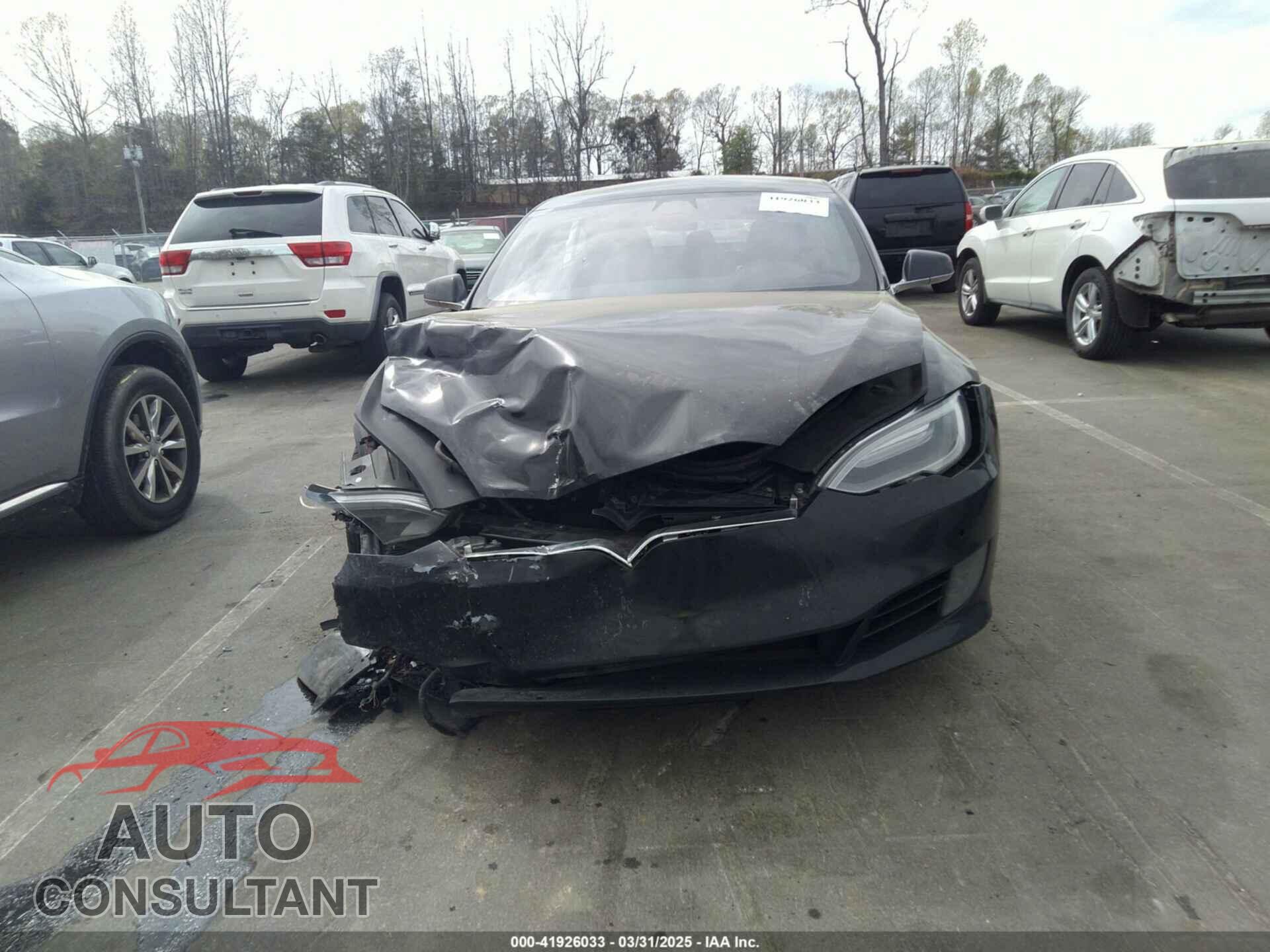 TESLA MODEL S 2017 - 5YJSA1E13HF197109