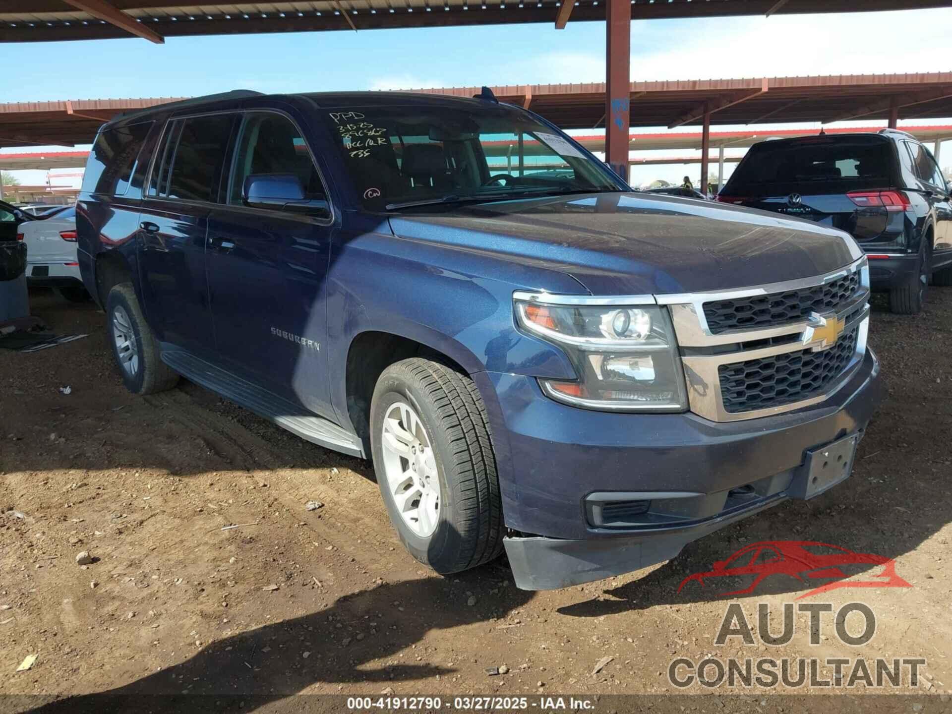 CHEVROLET SUBURBAN 2018 - 1GNSCHKC6JR239840