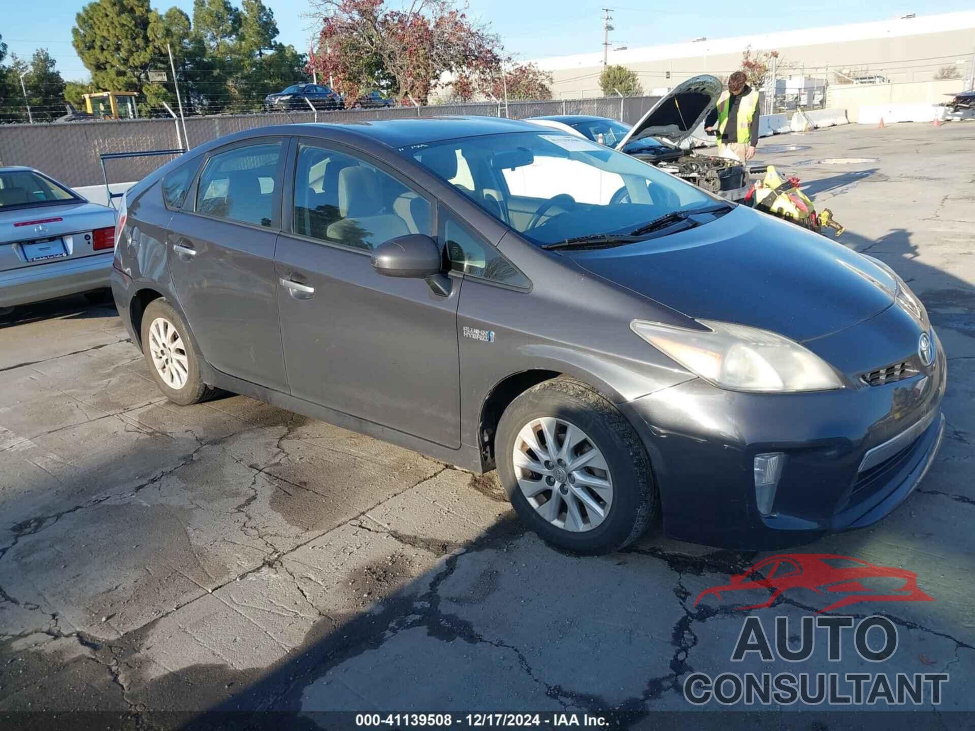 TOYOTA PRIUS PLUG-IN 2013 - JTDKN3DP6D3031910