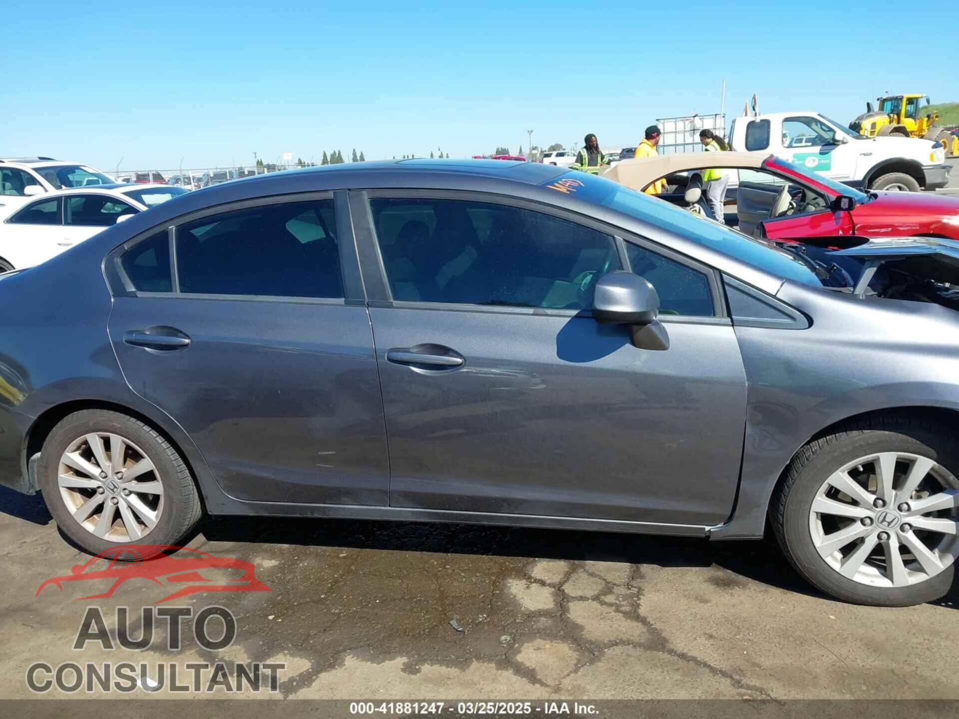 HONDA CIVIC 2012 - 2HGFB2F85CH307727