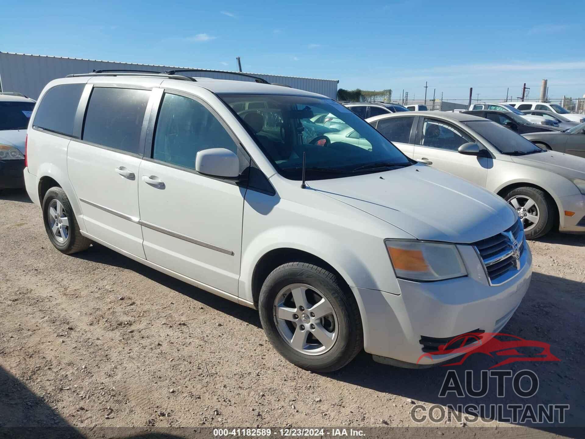 DODGE GRAND CARAVAN 2010 - 2D4RN5D17AR211621