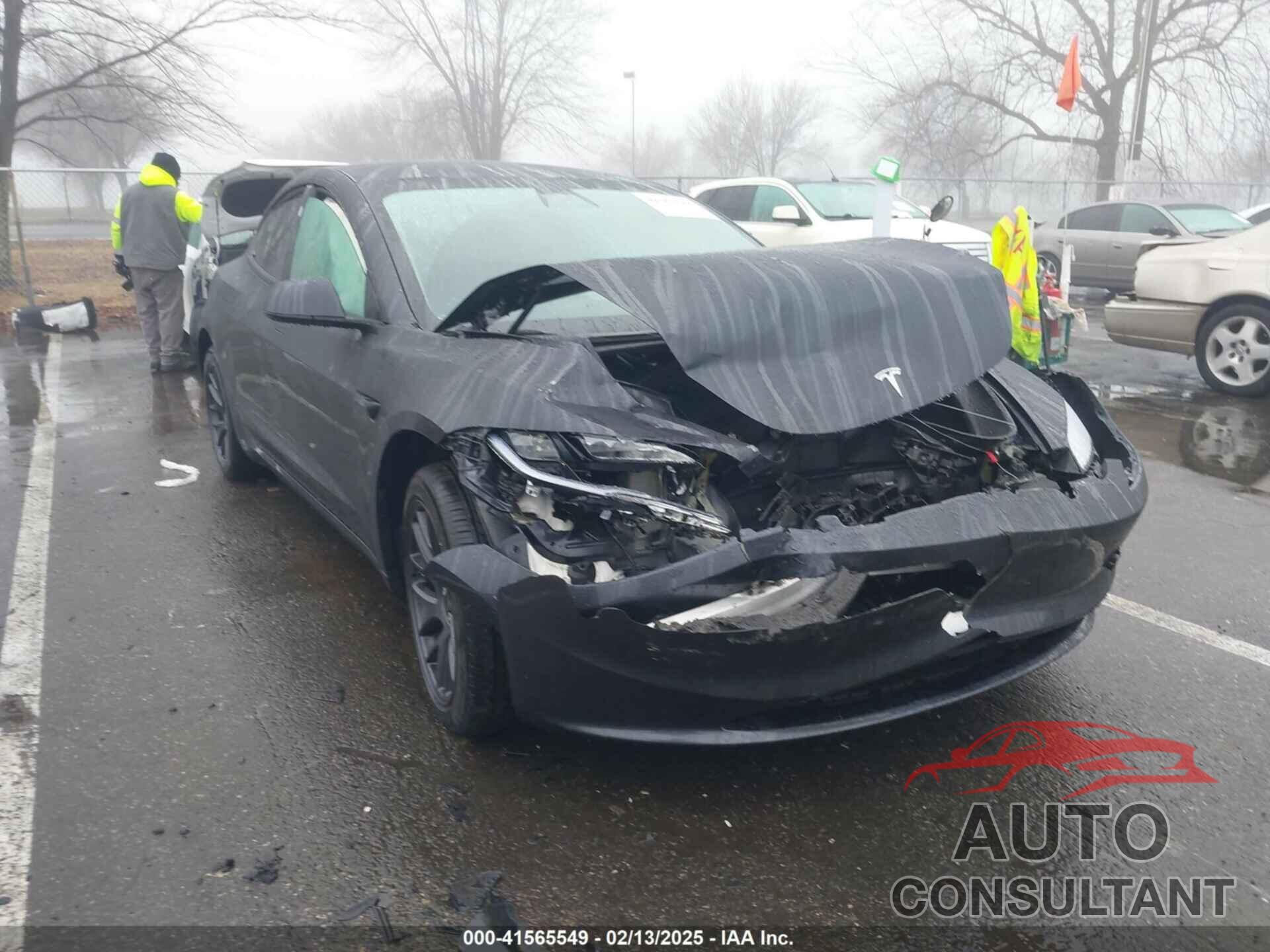 TESLA MODEL 3 2024 - 5YJ3E1EB2RF815376