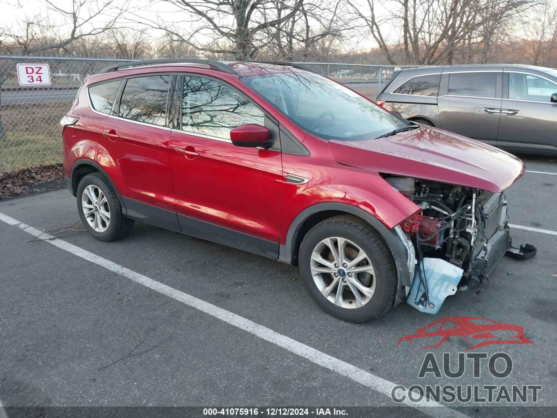 FORD ESCAPE 2018 - 1FMCU0GD8JUC45273