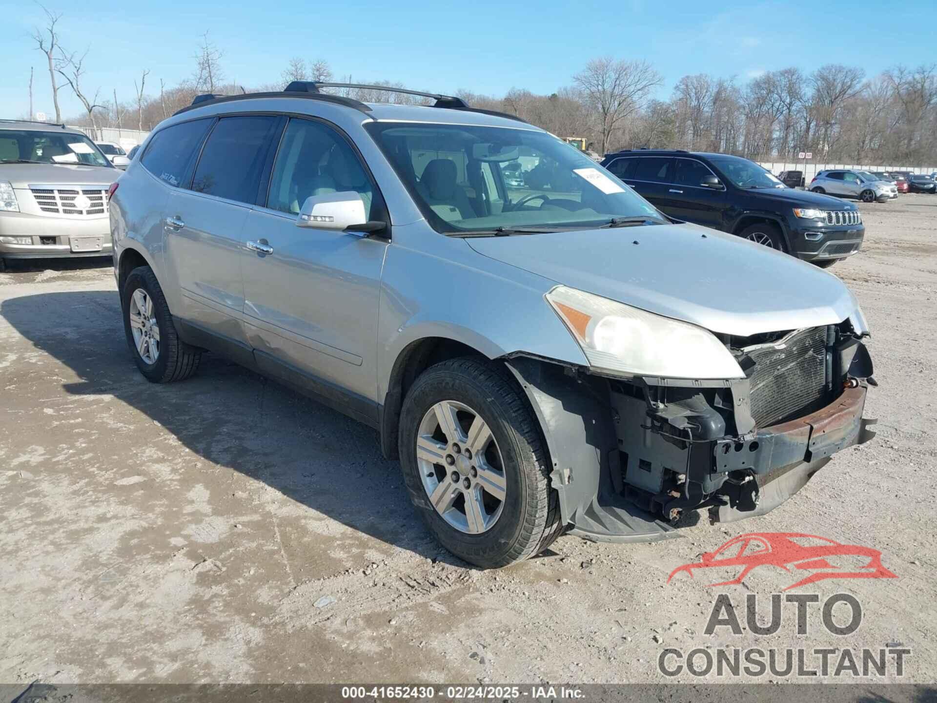 CHEVROLET TRAVERSE 2011 - 1GNKRGED0BJ388533